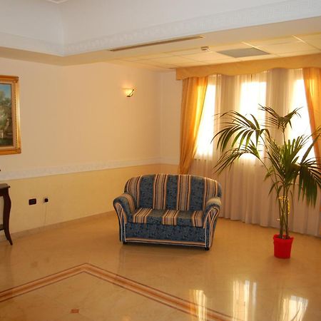 Venus Park Hotel Castel Volturno Dış mekan fotoğraf