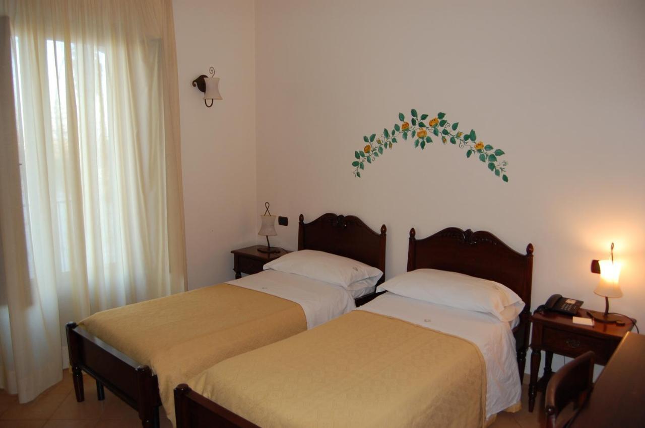 Venus Park Hotel Castel Volturno Dış mekan fotoğraf