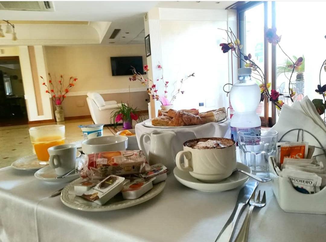 Venus Park Hotel Castel Volturno Dış mekan fotoğraf